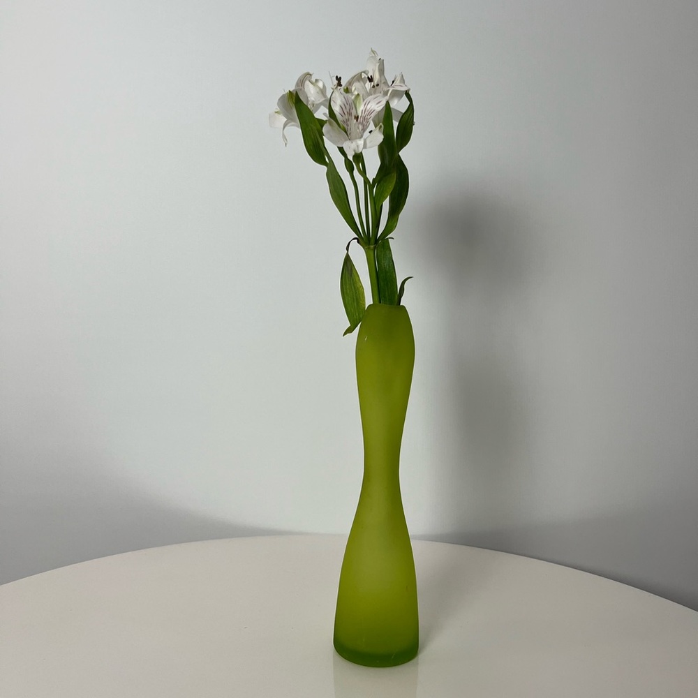 Groovy green vase